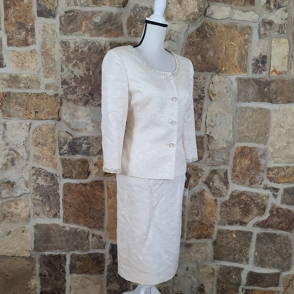 Kasper Skirts Nwt Kasper 6 8 Textured Embellished Beaded Skirt Suit